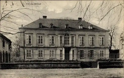 Ak Vic sur Seille Qui Lorraine Moselle, Villa