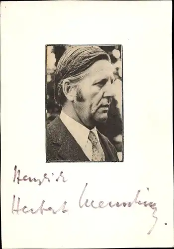 Ak Schauspieler Herbert Mensching, Seitenportrait, Autogramm