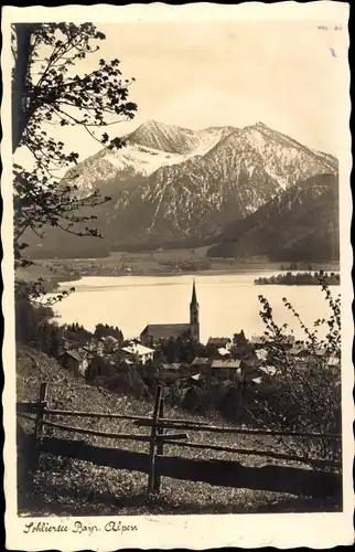 Ak Schliersee in Oberbayern, Ortsansicht, Kirche