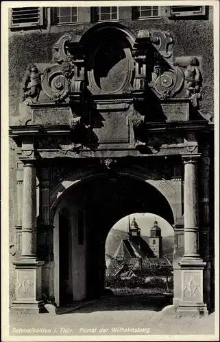 Ak Schmalkalden im Thüringer Wald, Portal der Wilhelmsburg, Kirche