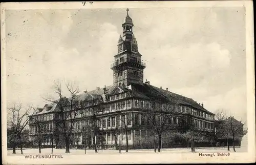 Ak Wolfenbüttel in Niedersachsen, herzogliches Schloss