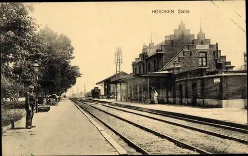 Ak Hoboken Antwerpen Flandern, Bahnhof, Gleisseite