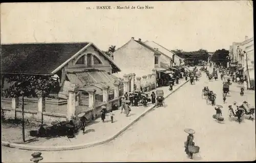 Ak Hanoi Tonkin Vietnam, Cua Nam Market, Straßenpartie mit Markthalle, Rikschas