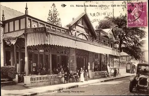 Ak Néris les Bains Allier, Cafe de Paris