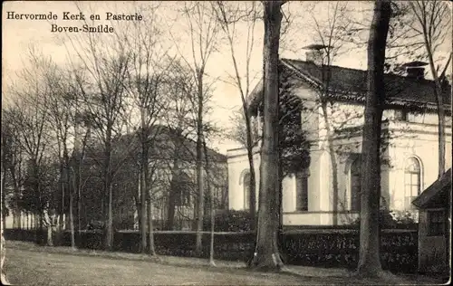 Ak Boven Smilde Bovensmilde Drenthe, Kirche und Pastorei