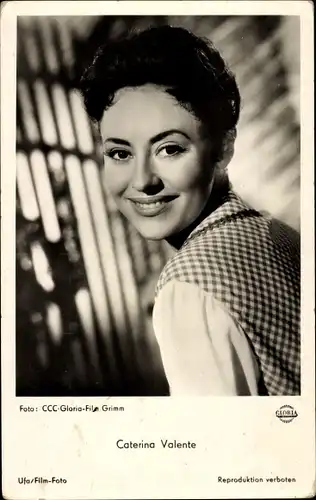 Ak Schauspielerin Caterina Valente, Portrait