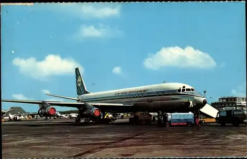 Ak Haarlemmermeer, Amsterdam, Flughafen Schiphol, Passagierflugzeug KLM Royal Dutch Airlines