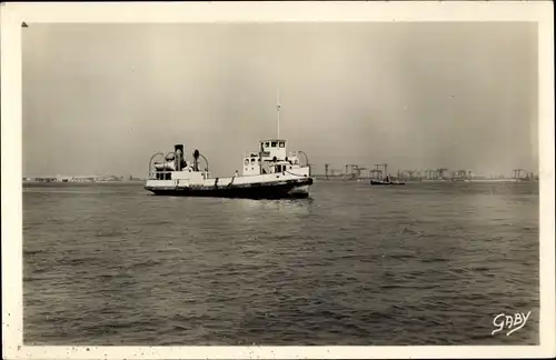 Ak Mindin Loire Atlantique, Frachtschiff Saint-Gildas, Saint Nazaire