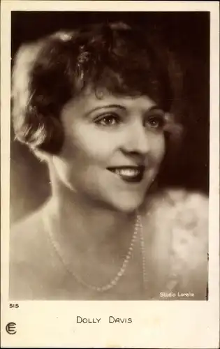 Ak Schauspielerin Dolly Davis, Portrait
