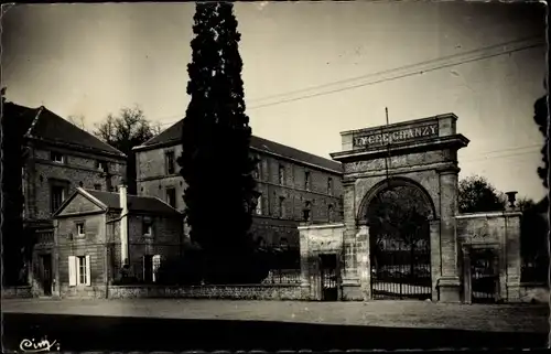 Ak Charleville Mézières Ardennes, Le Lycee Chanzy