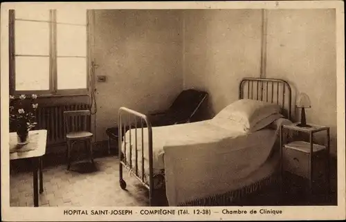 Ak Compiègne Oise, Krankenhaus Saint Joseph, Klinikraum