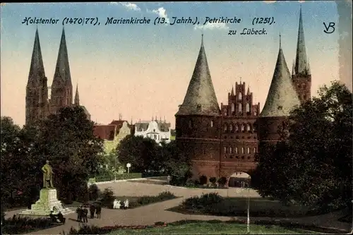 Ak Lübeck, Holstentor, Marienkirche, Petrikirche