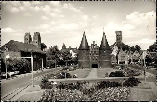 Ak Hansestadt Lübeck, Holstentor