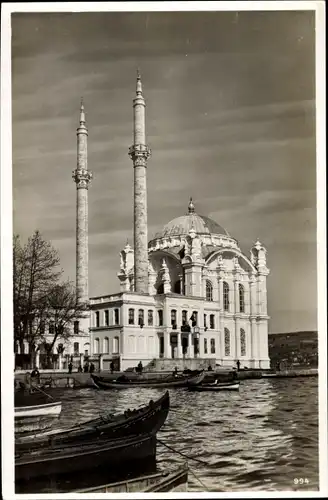 Ak Konstantinopel Istanbul Türkiye, Ortakeuy-Moschee am Bosporus