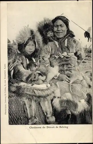 Ak Alaska USA, Christliche Eskimos von der Beringstraße