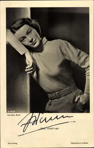 Ak Schauspielerin Ilse Werner, Portrait, Ross 3377/1, Autogramm