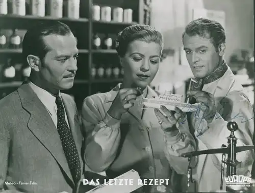 Foto Schauspieler O.W. Fischer mit R. Deltgen und H. Hatheyer, Filmszene Das letzte Rezept,Autogramm