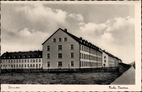 Ak Dessau in Sachsen Anhalt, Enke Kaserne