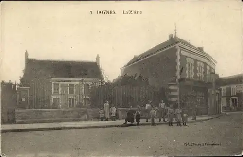 Ak Boynes Loiret, La Mairie, vue extérieure