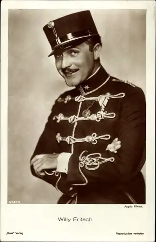 Ak Schauspieler Willy Fritsch, Portrait, Uniform, Ross Verlag 3720/1