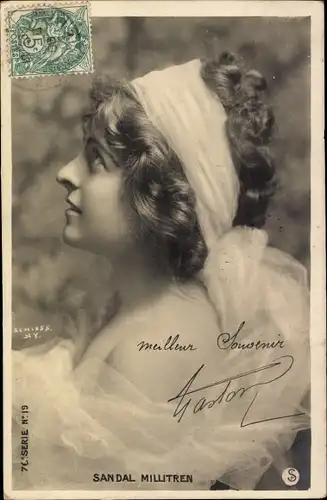 Ak Schauspielerin Sandal Millitren, Portrait