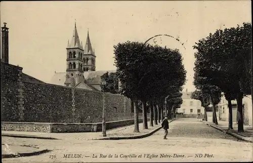 Ak Melun Seine et Marne, Rue de la Courtille, Kirche Notre-Dame