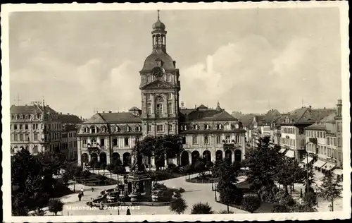 Ak Mannheim in Baden, Paradeplatz