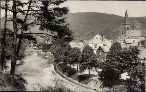 Foto Ak La Roche en Ardenne Wallonien Luxemburg, Totalansicht