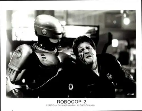 Foto Schauspieler Peter Weller, Filmszene, Robocop 2, Pressefoto