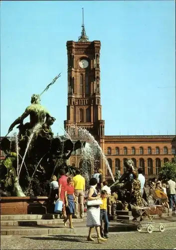 Ak Berlin Mitte, Neptunbrunnen, Rathaus
