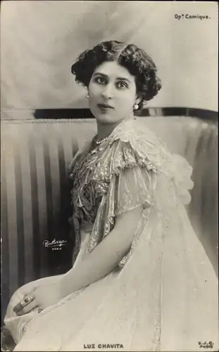 Ak Tänzerin Luz Chavita, Portrait
