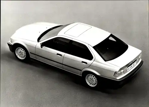 Foto BMW 3er-Reihe, 3. Generation, Ansicht von schräg oben, BMW Werkfoto