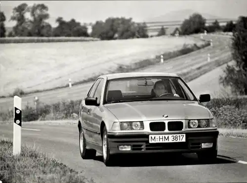 Foto BMW 3er-Reihe, Kennzeichen M-HM 3817, BMW Werkfoto