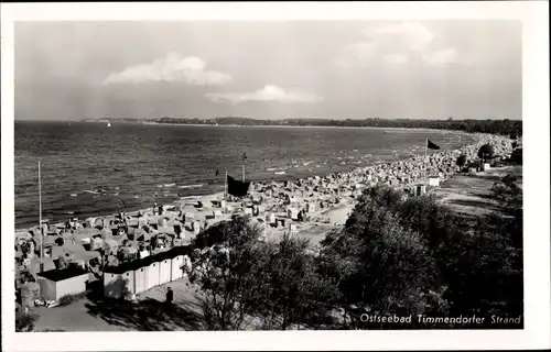 Ak Ostseebad Timmendorfer Strand, Strandleben, Strandkörbe, Flaggen