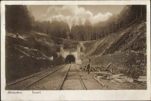 Ak Altenbeken in Westfalen, Eisenbahnschienen, Tunnel