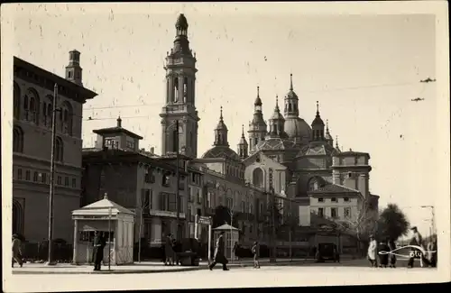 Ak Saragossa Aragonien, El Pilar Desde la Puerta del Angel