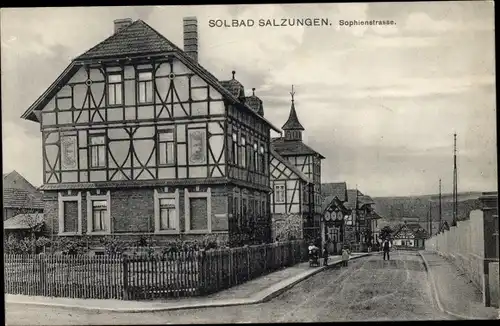 Ak Bad Salzungen im Wartburgkreis, Sophienstraße, Fachwerkhäuser