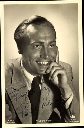 Ak Schauspieler Paul Klinger, Portrait im Anzug, Ross Verlag A 2383 1, Autogramm