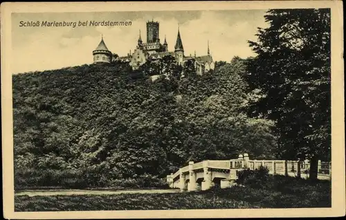 Ak Schulenburg Pattensen an der Leine, Schloss Marienburg bei Nordstemmen, Brücke