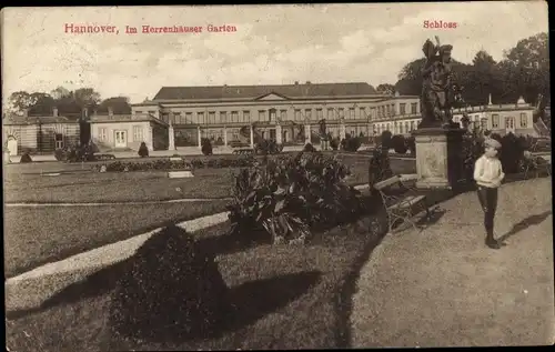 Ak Hannover, Herrenhäuser Garten, Schloss, Statuen
