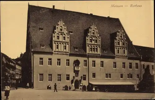 Ak Meißen an der Elbe, Rathaus, Passanten