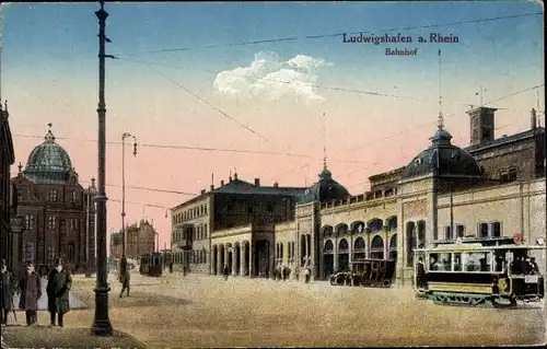 Ak Ludwigshafen am Rhein, Bahnhof, Straßenbahn