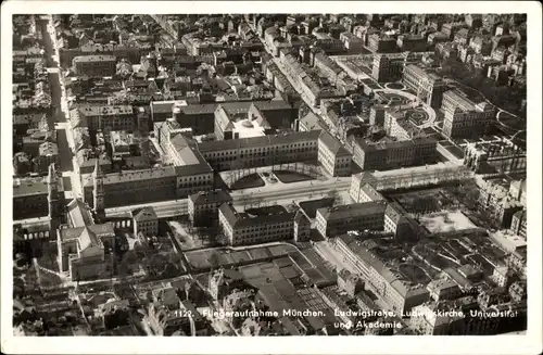 Ak München Bayern, Fliegeraufnahme, Ludwigstraße, Ludwigskirche, Universität, Akademie