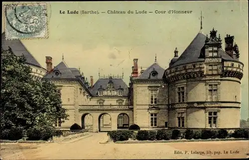 Ak Le Lude Sarthe, Le Château