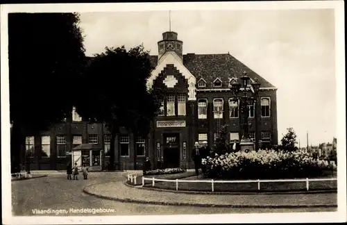 Ak Vlaardingen Südholland, Handelsgebäude