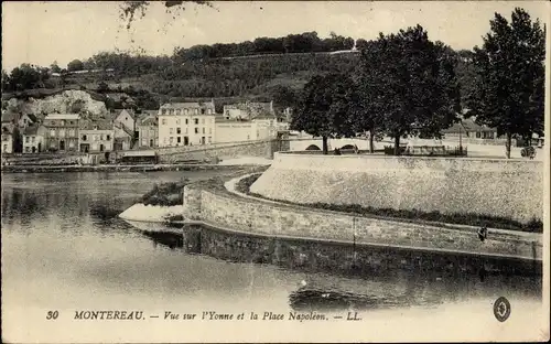 Ak Montereau Seine et Marne, Blick auf die Yonne, Place Napoleon