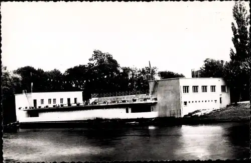 Ak Compiègne Oise, La Piscine