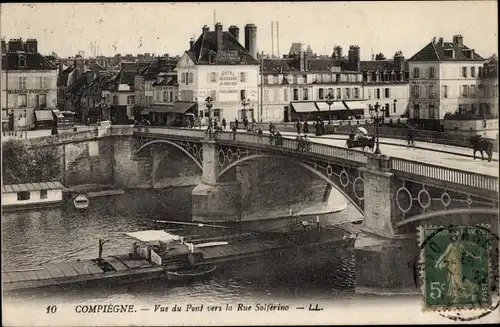 Ak Compiègne Oise, Vue du Pont vers la Rue Solferino