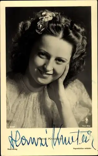 Ak Schauspielerin Hansi Knoteck, Portrait, Blumen im Haar, Autogramm