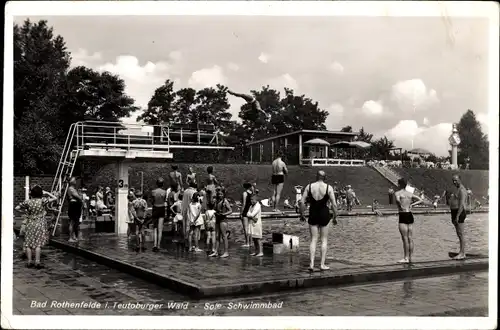 Ak Bad Rothenfelde am Teutoburger Wald, Partie im Sole Schwimmbad